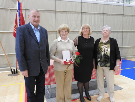 Plaketo ZDUS je prejela tudi Zofija Hacin